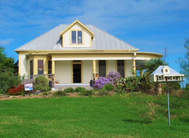 The Mitchell Lake Audobon Center headquarters.